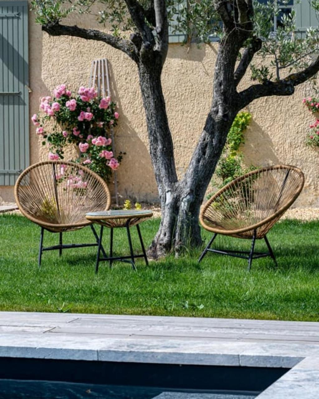Le Mas Des Poules Chambres D'Hotes De Charme Saint-Roman-de-Malegarde 外观 照片