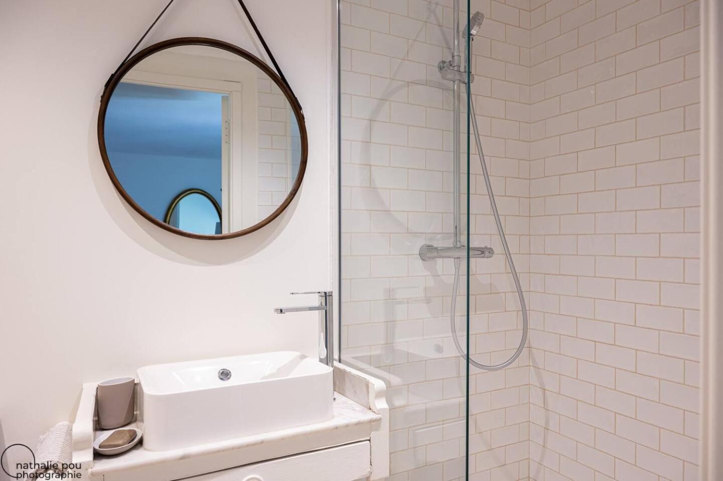 Le Mas Des Poules Chambres D'Hotes De Charme Saint-Roman-de-Malegarde 外观 照片